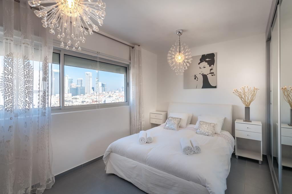 Abarbanel St Incredible Penthouse Apartment Tel Aviv Room photo